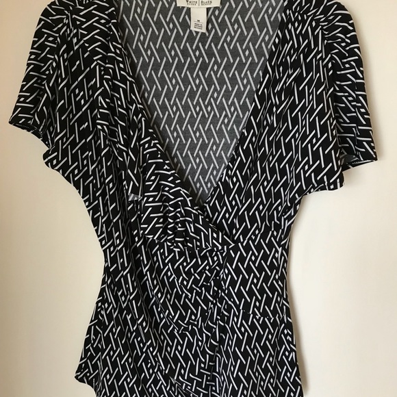 White House Black Market Tops - Whitehouse-black market. Very pretty M